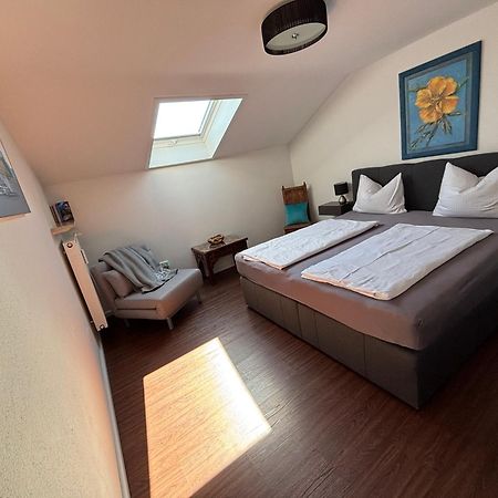 Ferienwohnung Baumgartner Chiemseeliebe 2Og Breitbrunn am Chiemsee Eksteriør billede