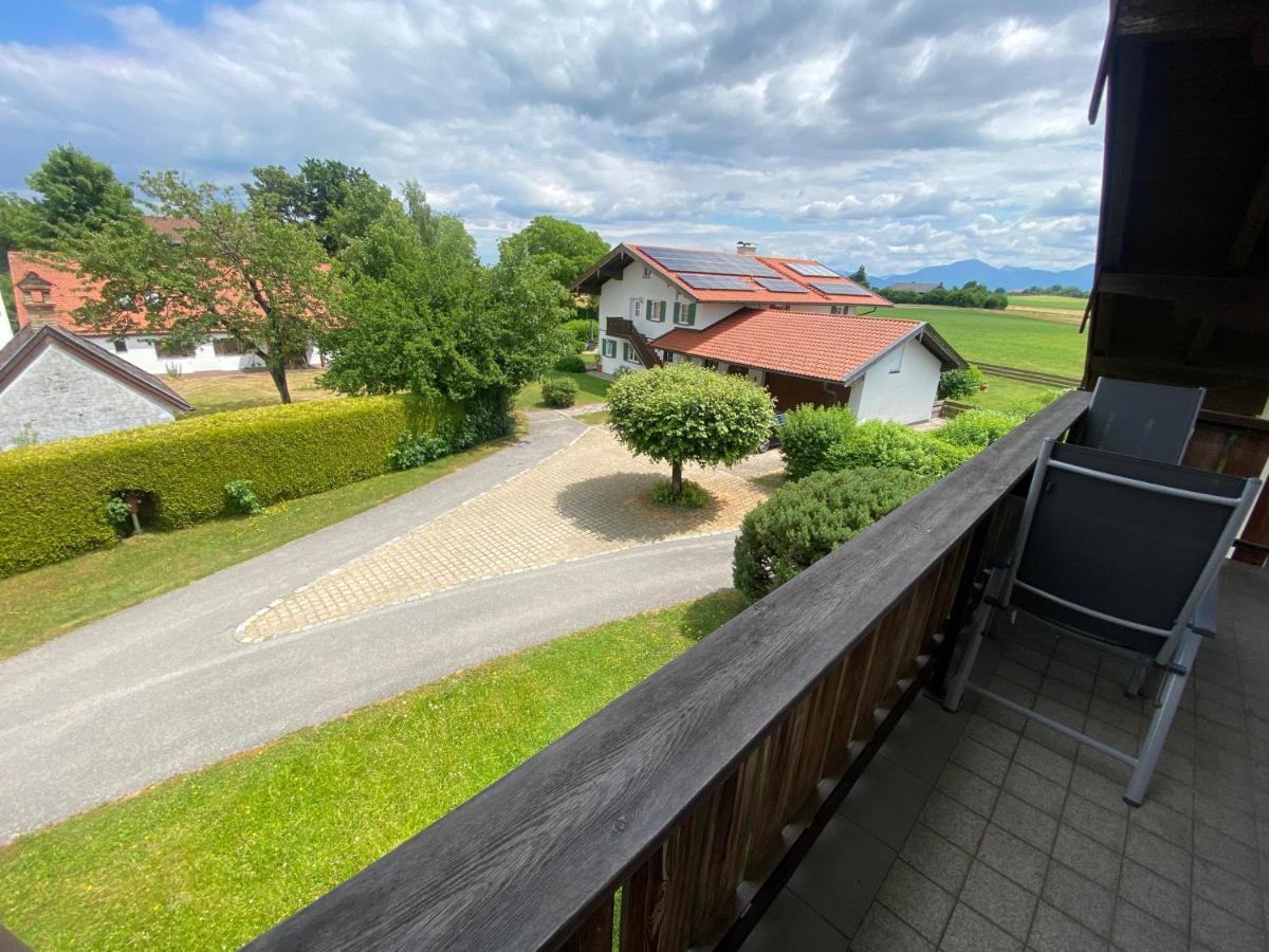 Ferienwohnung Baumgartner Chiemseeliebe 2Og Breitbrunn am Chiemsee Eksteriør billede